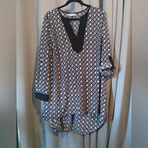 Catherine's lightweight top